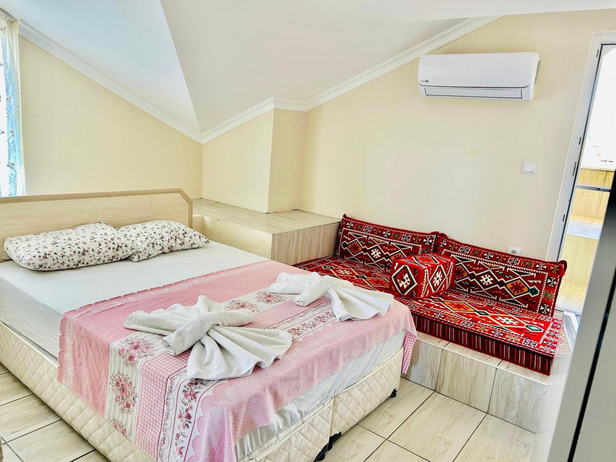 Karaca Apart Hotel Dalyan Exteriör bild